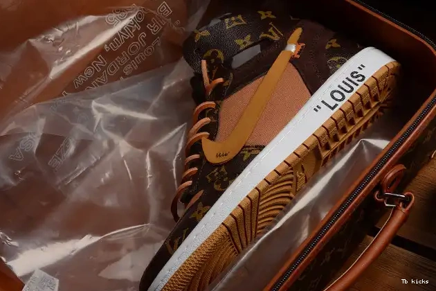 Reps TBK Jordan Retro Backboard555088-005 1 Shattered OG Air High 0506